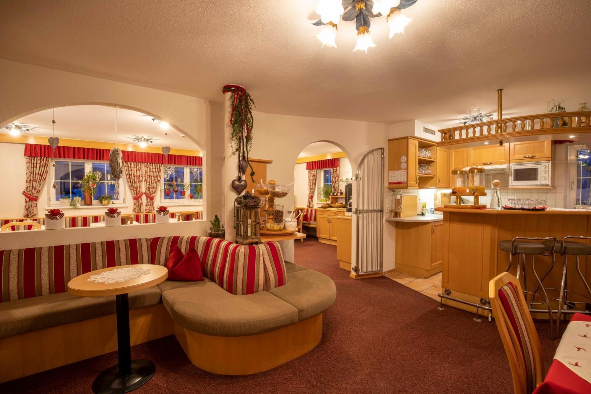 Gidis Hof Hotell Ischgl Eksteriør bilde